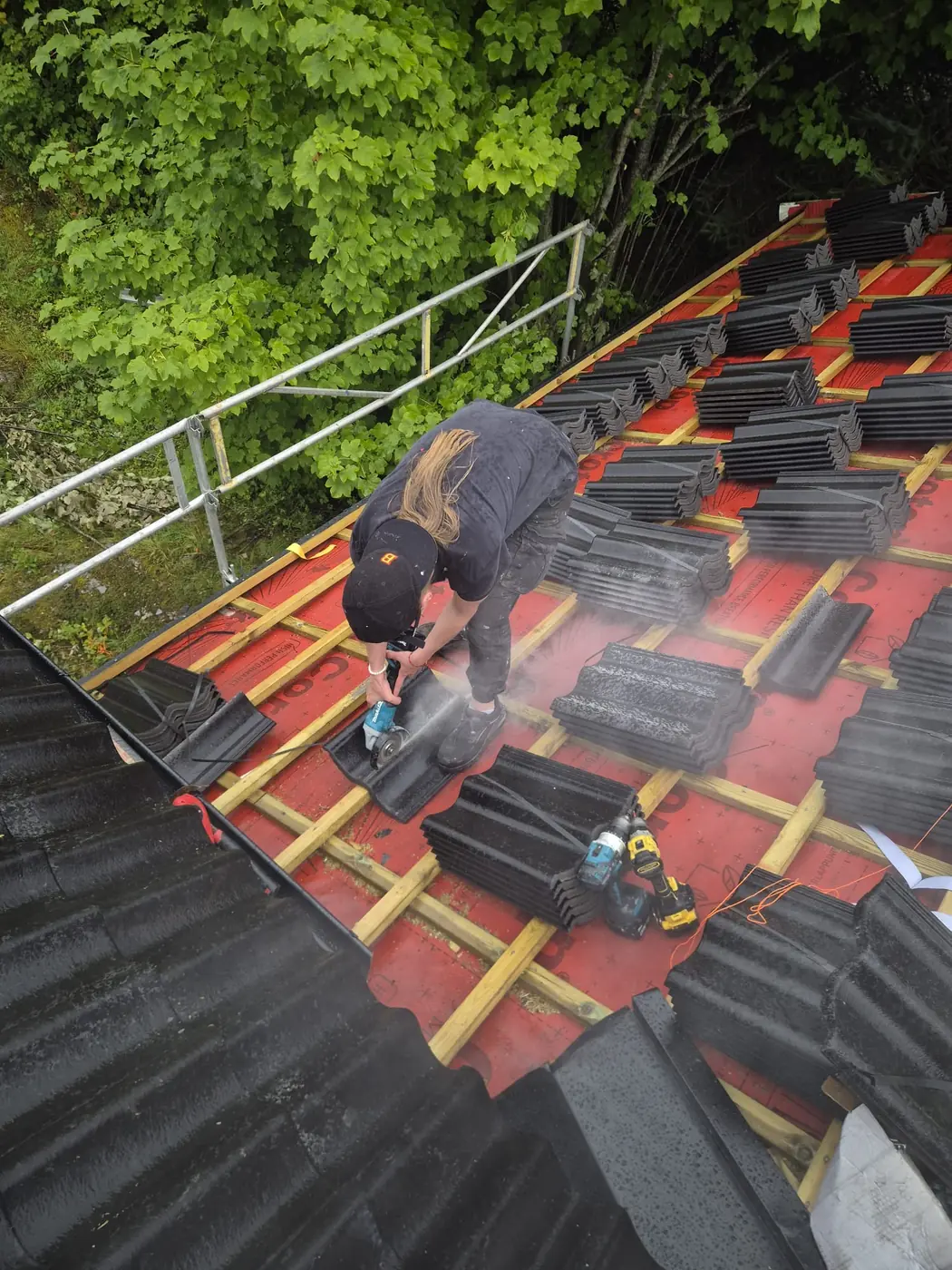Legging av takstein på lekter og undertak